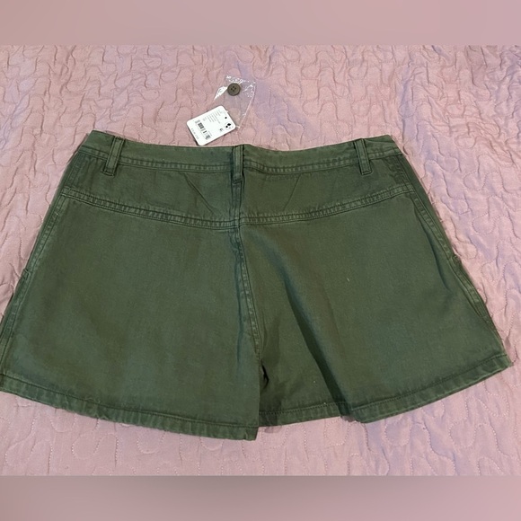 FREE PEOPLE Nora Mini Trouser Shorts Women’s Size 10. Army Green. NWTS - Picture 9 of 9